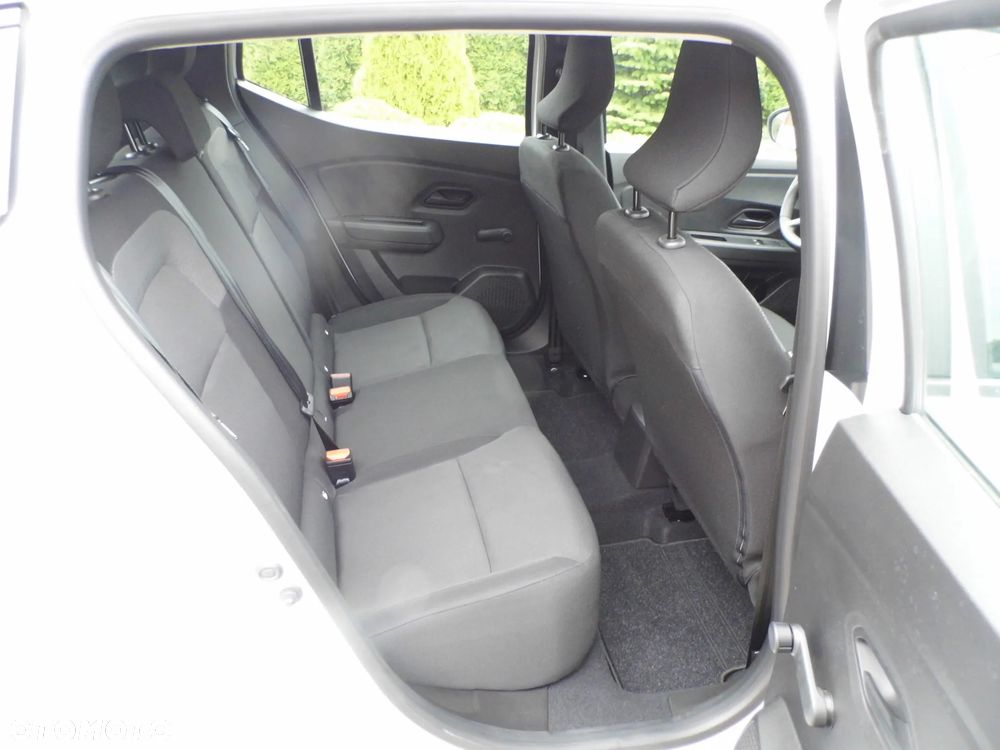 Dacia Sandero - 13