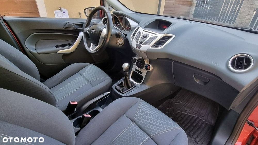 Ford Fiesta - 13