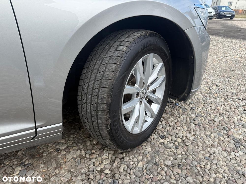 Volkswagen Passat 2.0 TDI (BlueMotion Technology) DSG Highline - 5