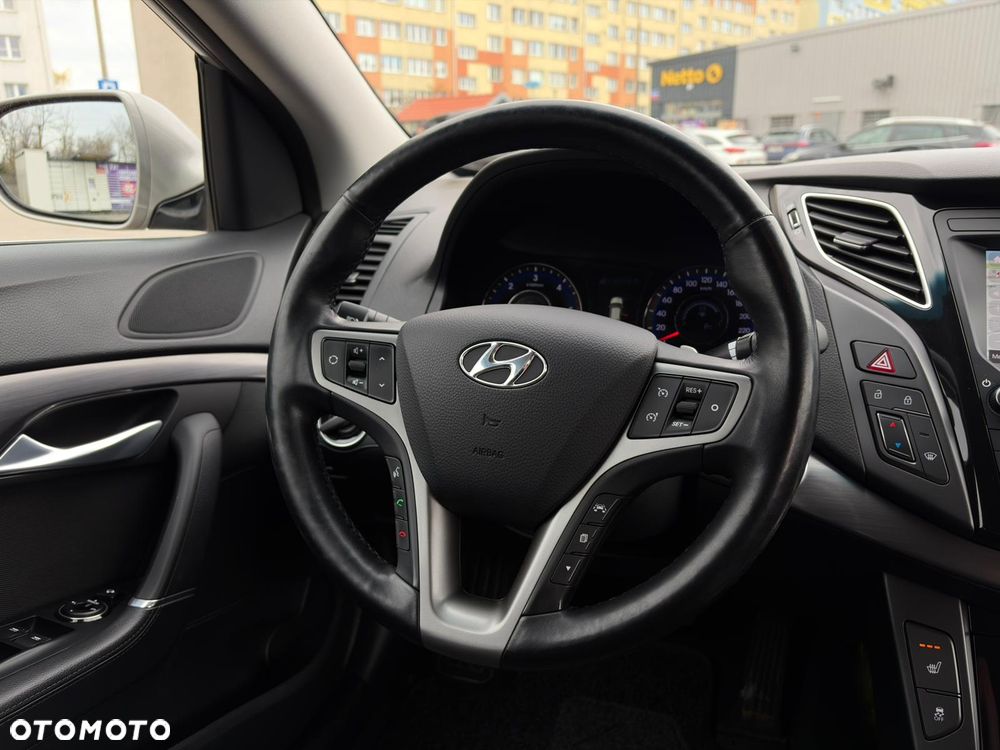 Hyundai i40 1.7 CRDi Business DCT - 24