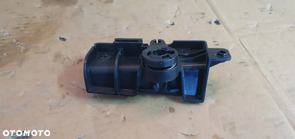 Mocowanie klamki klamka maski mechanizm Audi A4 B9 8W1823633C - 5