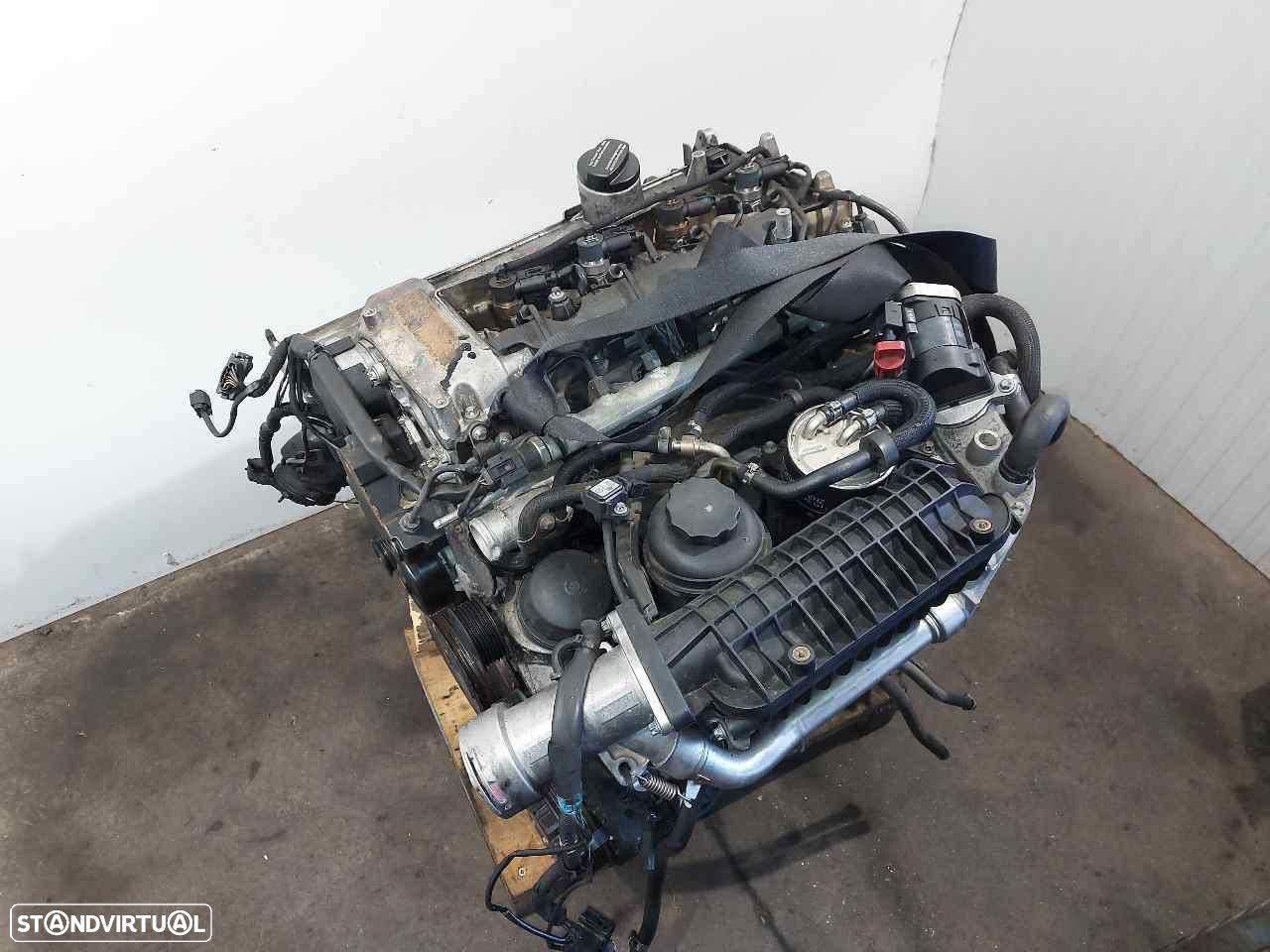 MOTOR COMPLETO MERCEDES-BENZ CLASE E BM 211 BERLINA REF. 646961 - 1