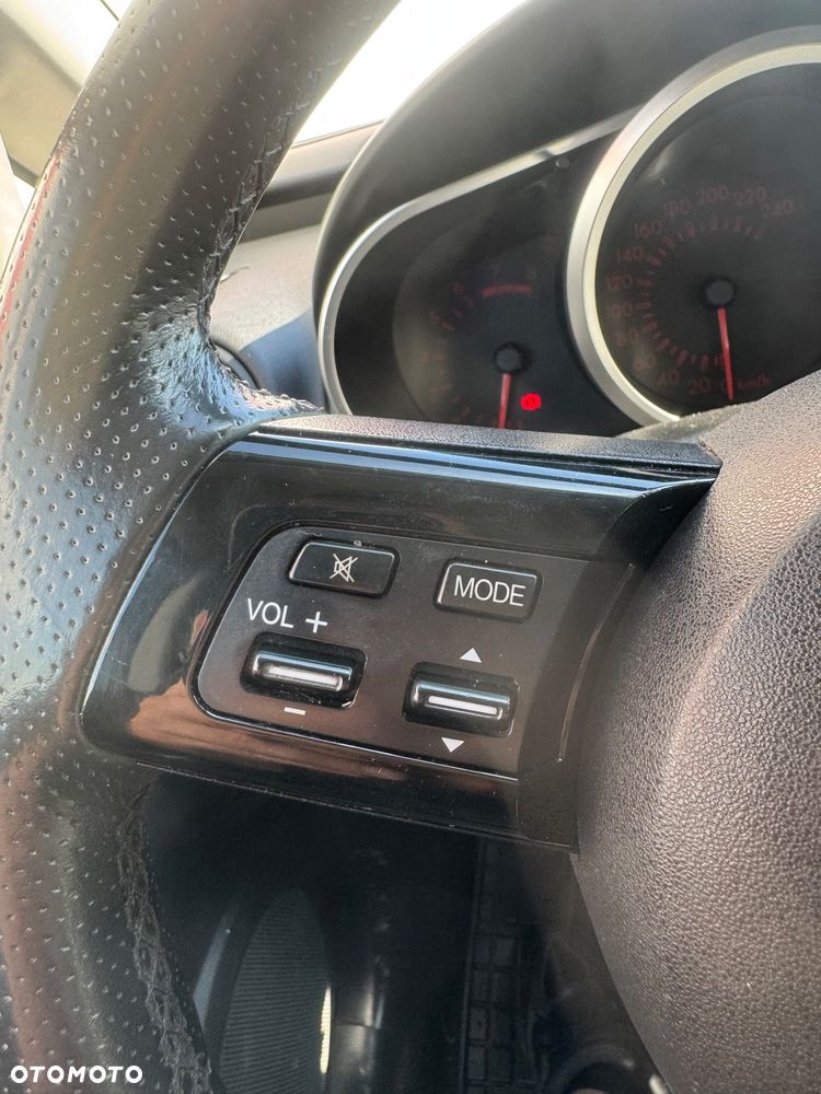 Mazda CX-7 - 13