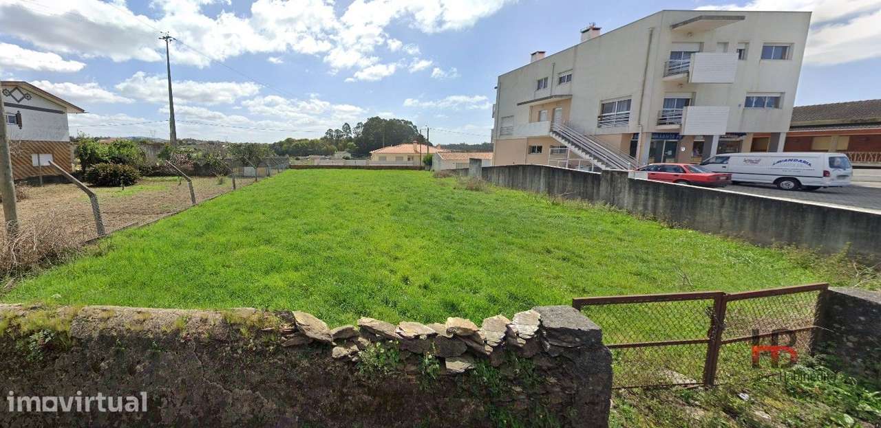 Terreno Urbano  Venda em Loureiro,Oliveira de Azeméis - Grande imagem: 4/4