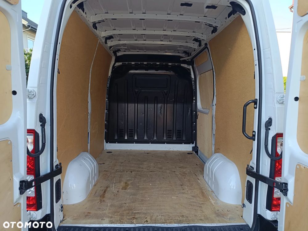 Renault Master - 15