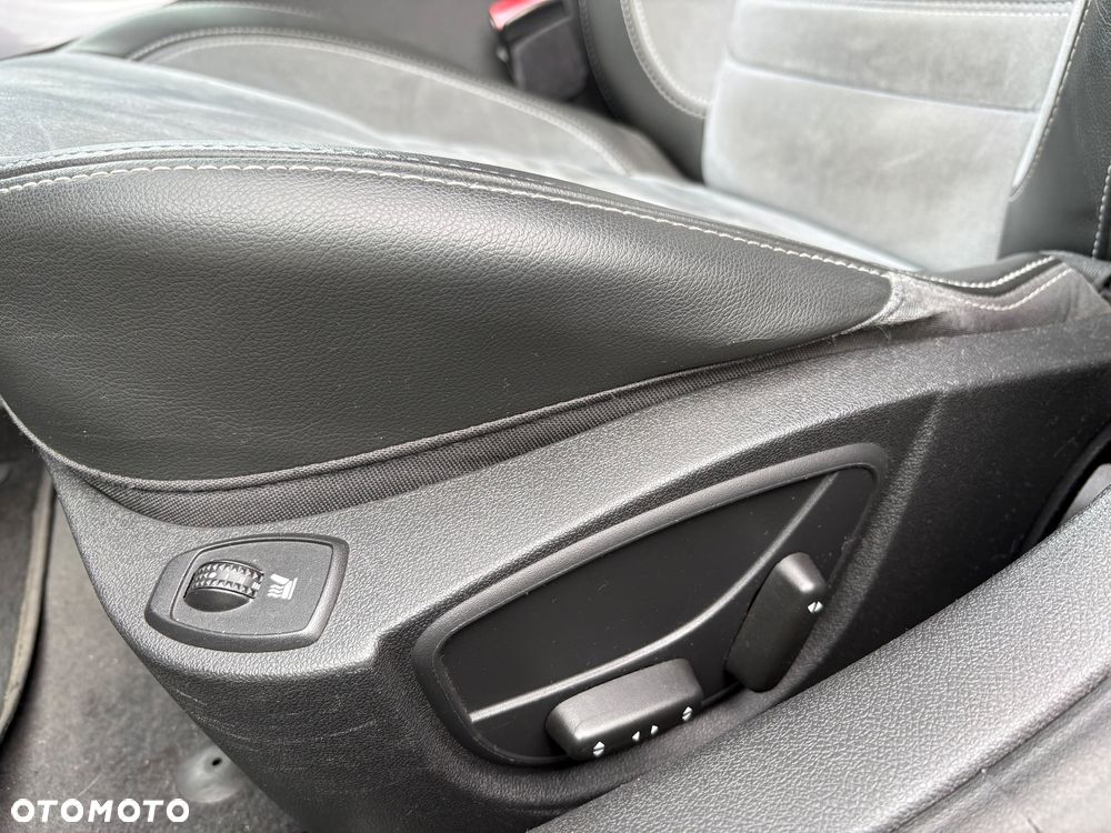 Renault Laguna 2.0 DCi Dynamique - 11