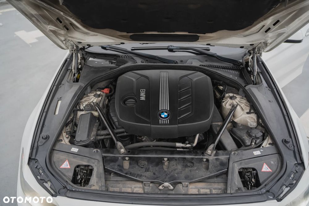 BMW Seria 5 520d xDrive - 20