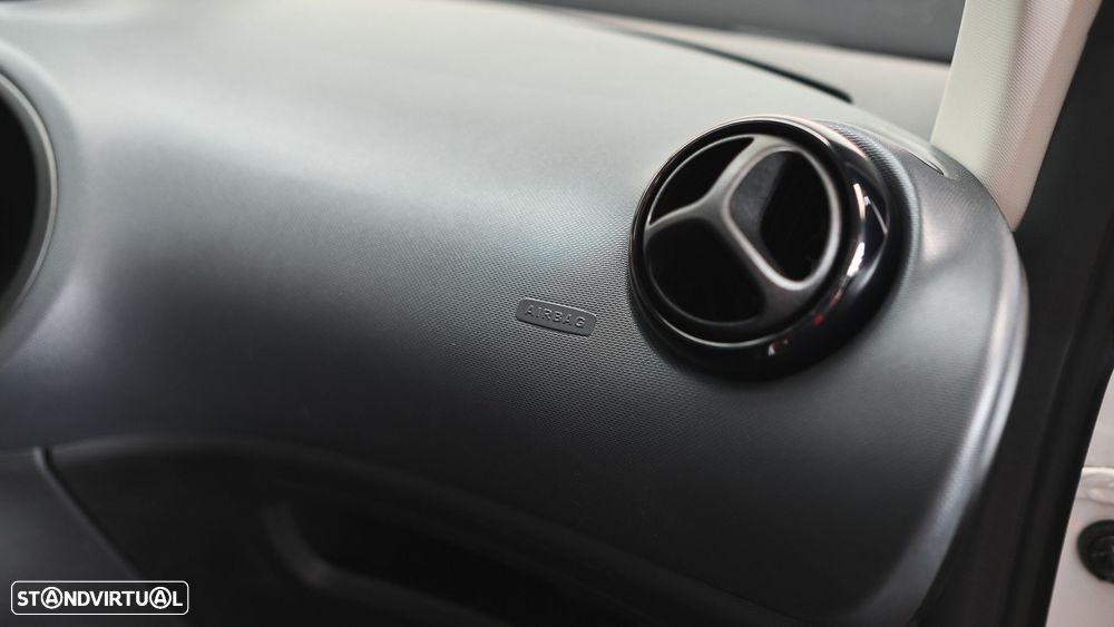 Smart Fortwo Cabrio Electric drive passion - 29