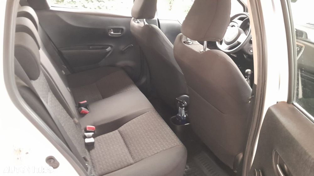 Toyota Yaris 1.4 L D-4D DPF 5D Luna - 9