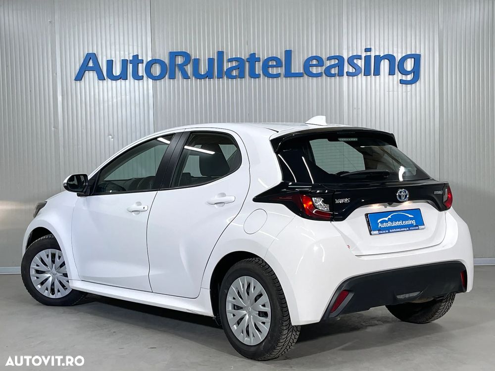 Toyota Yaris 1.5 VVT-i HSD Active - 3