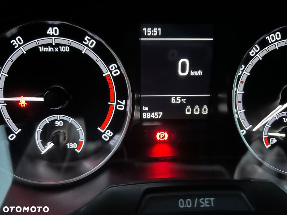 Skoda Fabia 1.0 Ambition - 7