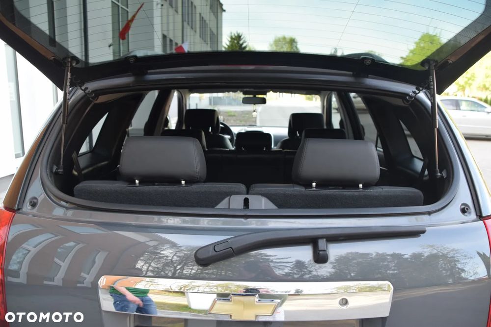 Chevrolet Captiva 2.0 2WD 7 Sitzer LS - 16