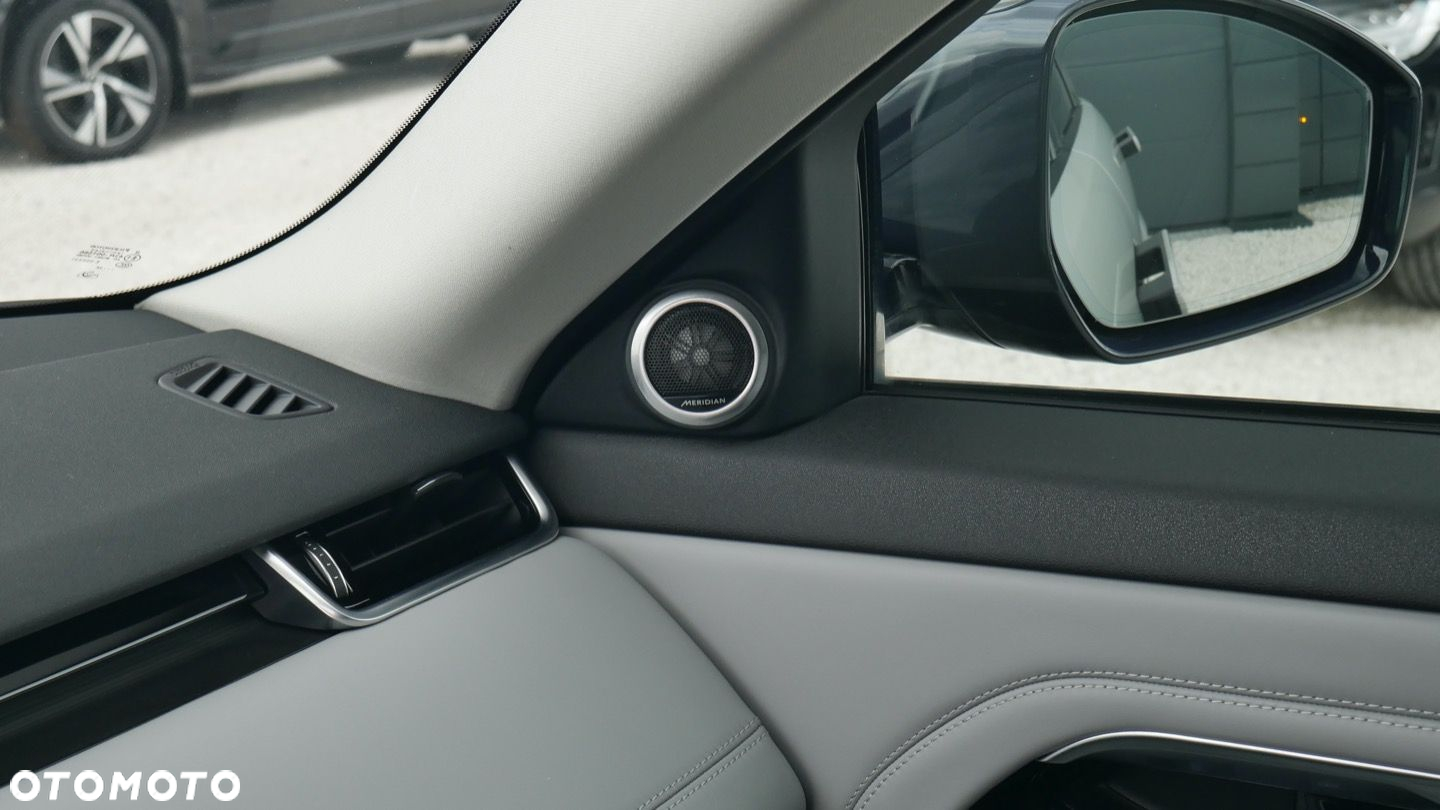 Land Rover Range Rover Evoque - 28