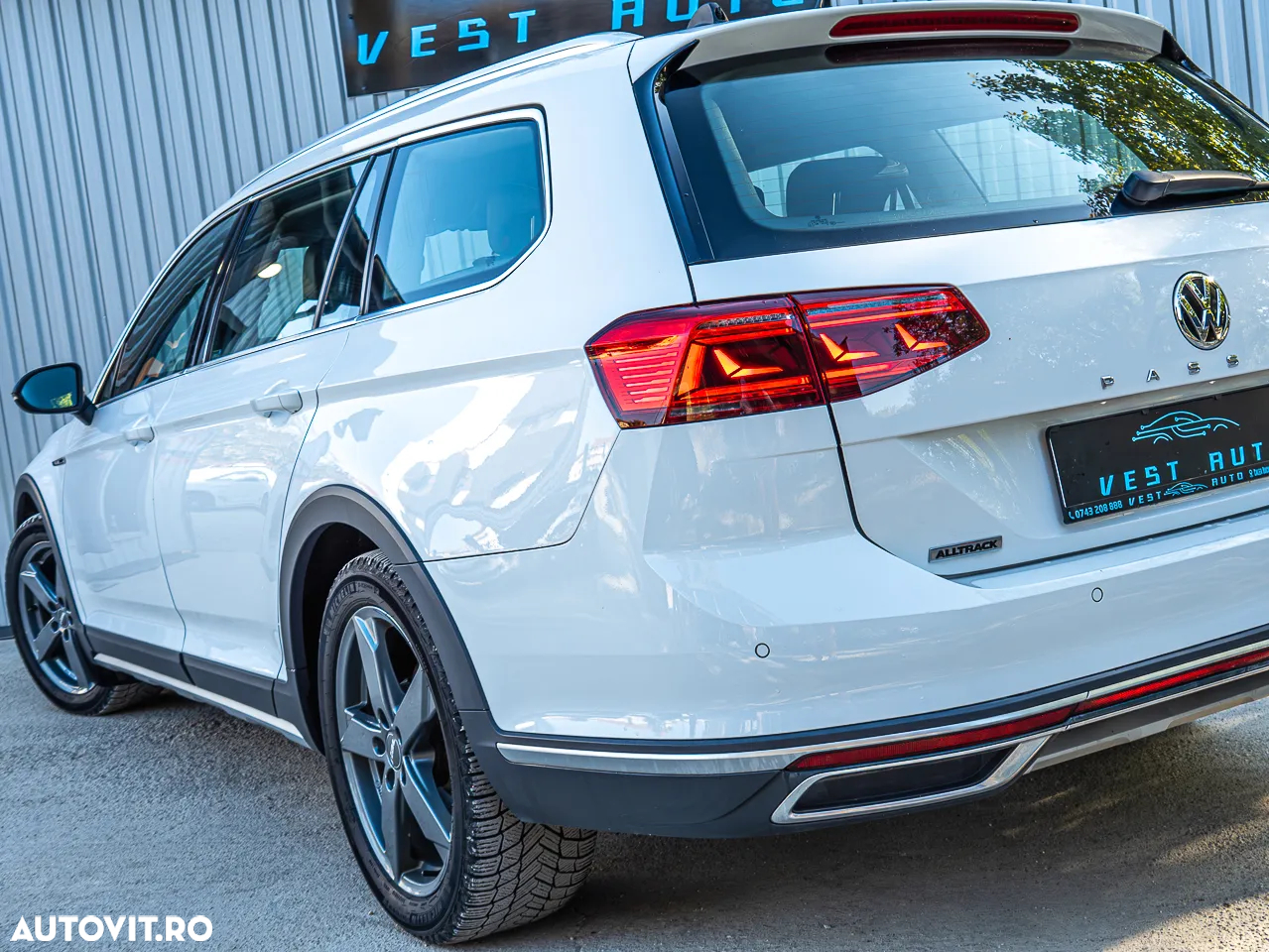 Volkswagen Passat Alltrack 2.0 TDI SCR 4Motion DSG - 22