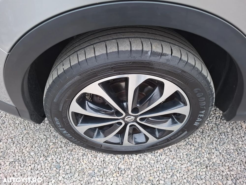 Nissan Qashqai 1.5 DCI VISIA - 26