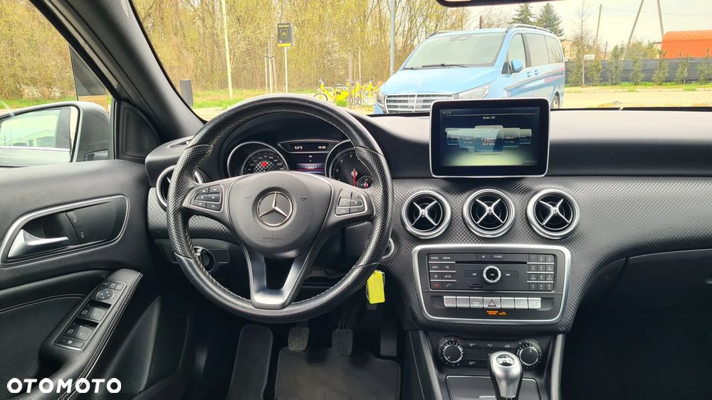 Mercedes-Benz Klasa A 200 (BlueEFFICIENCY) Urban - 6