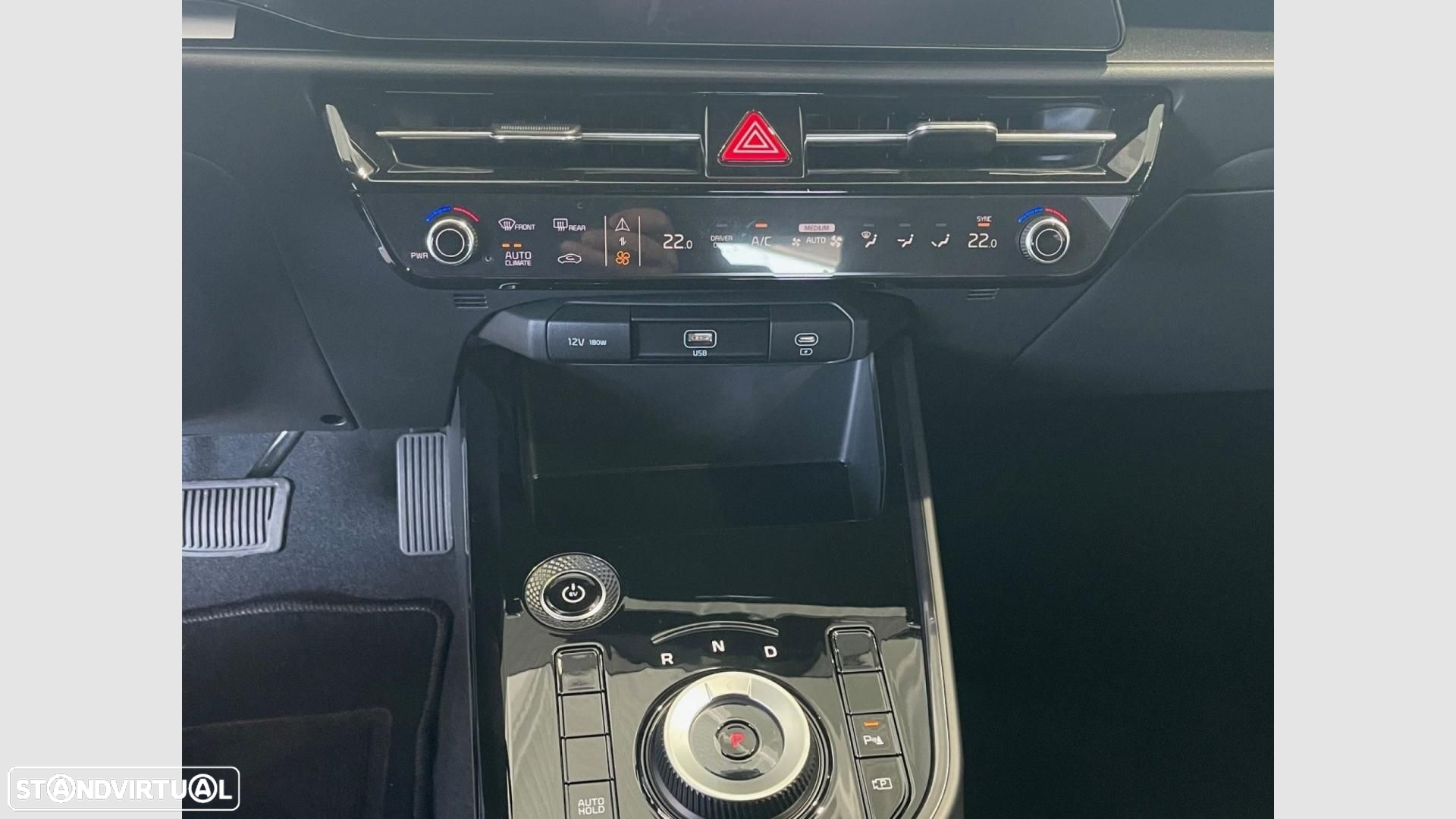 Kia Niro EV 64kWh Drive - 17