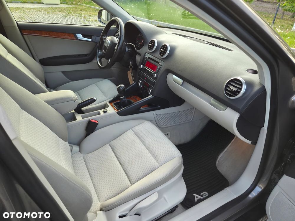 Audi A3 Sportback 2.0 TDI Attraction - 7