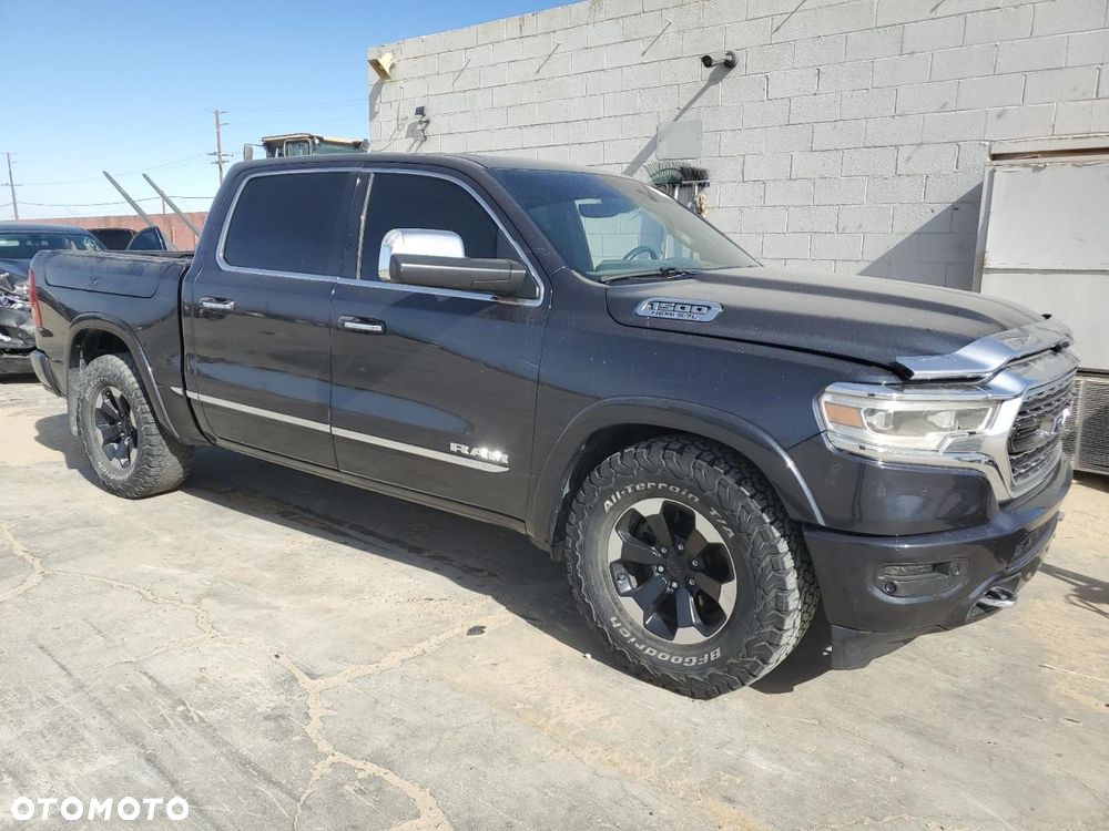 RAM 1500 5.7 Crew Cab Limited - 5