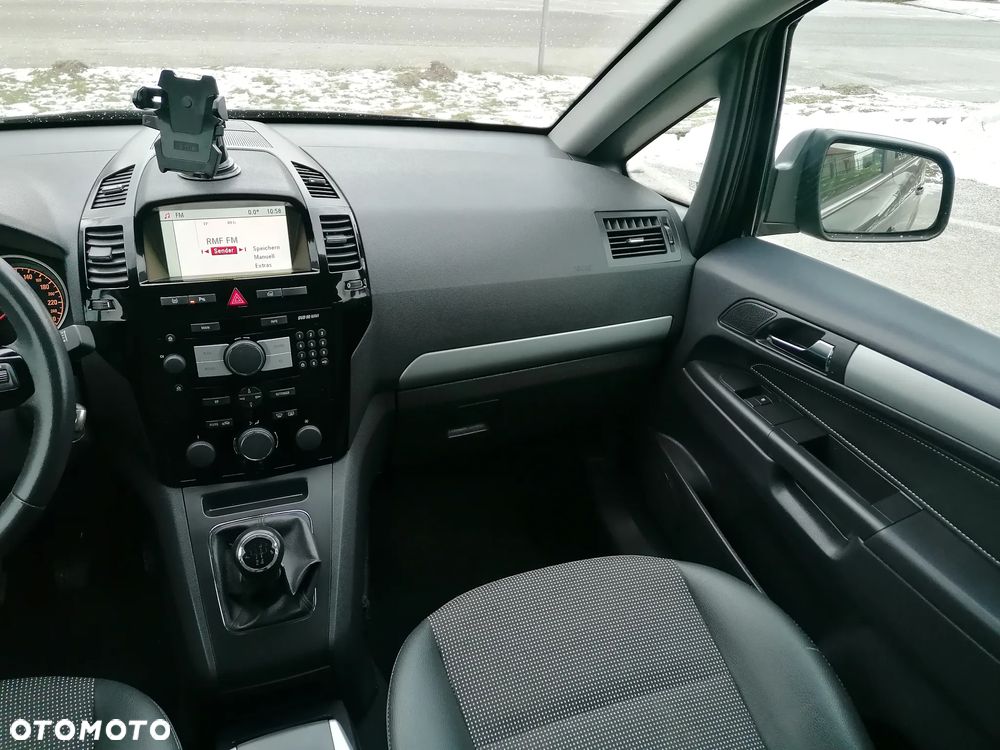 Opel Zafira 1.8 Innovation 110 Jahre - 14