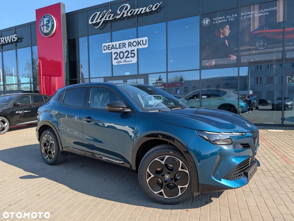 Alfa Romeo Junior 1.2 mHEV Ti eDCT