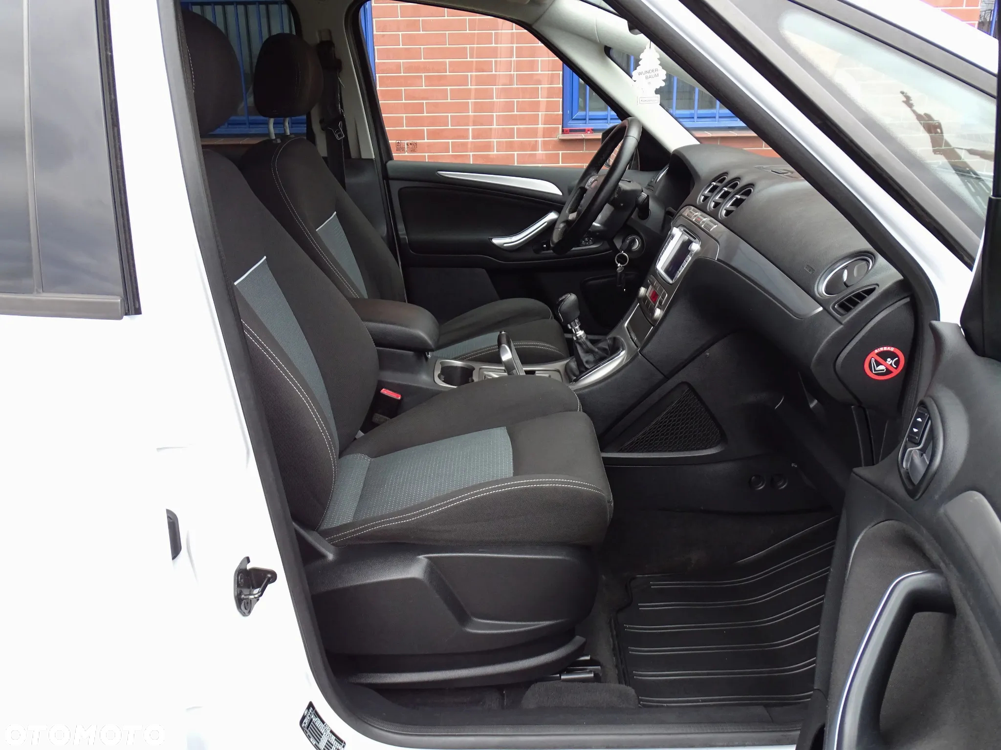 Ford S-Max 2.0 TDCi Titanium - 9
