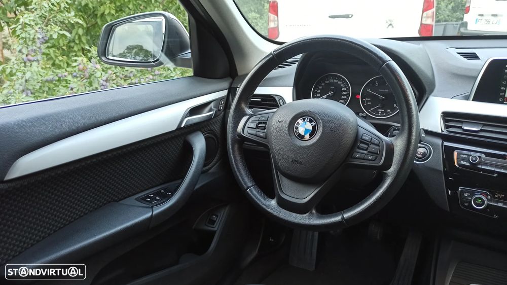 BMW X1 16 d sDrive Advantage - 31