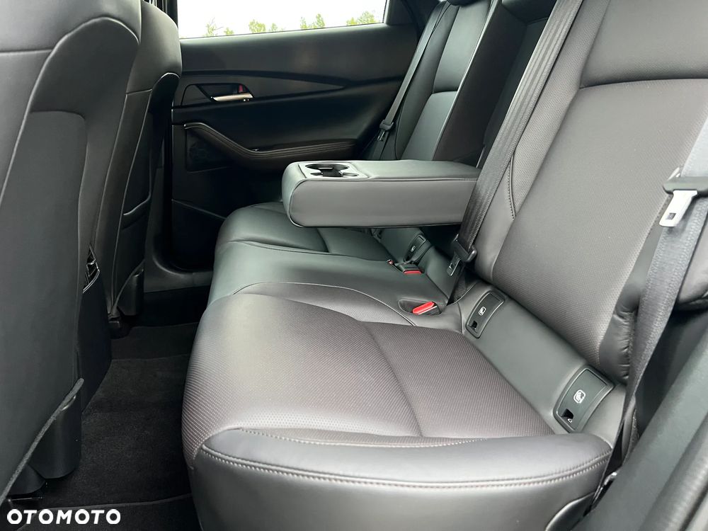 Mazda CX-30 e-SKYACTIV-G 2.0 M HYBRID 150 DRIVE HOMURA - 28