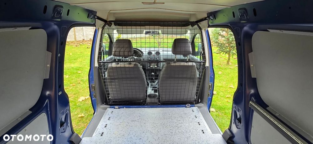 Volkswagen CADDY MAXI - 10