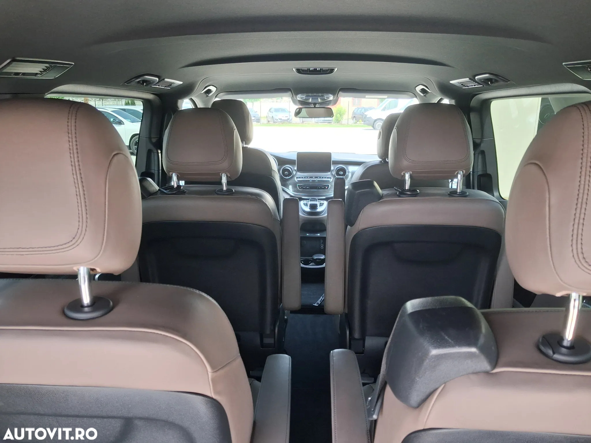 Mercedes-Benz V 300 d Combi Lung 237 CP RWD 9AT - 11