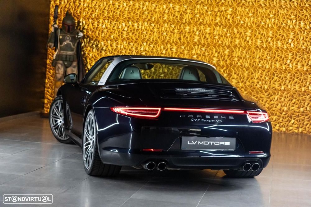 Porsche 911 Série F - 18