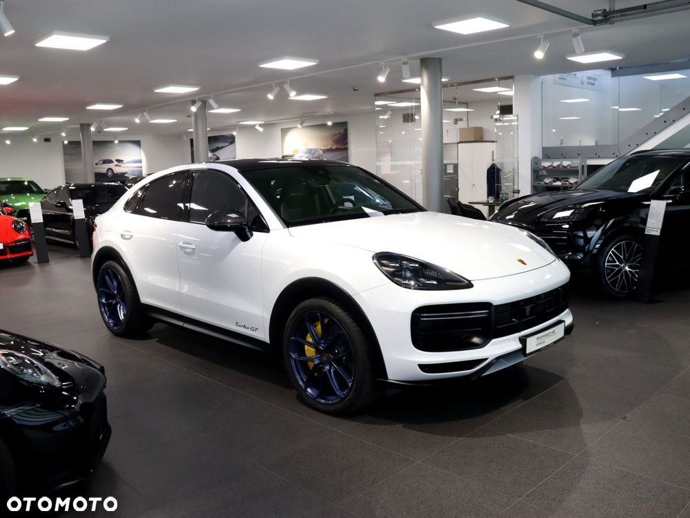 Porsche Cayenne Turbo GT - 7