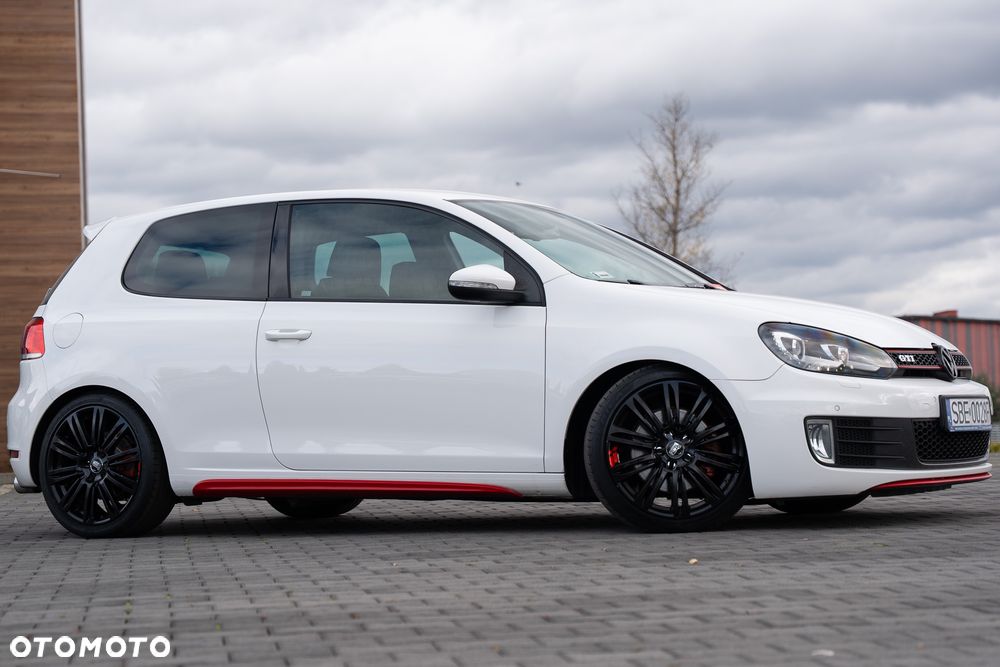 Volkswagen Golf 2.0 GTI DSG - 7