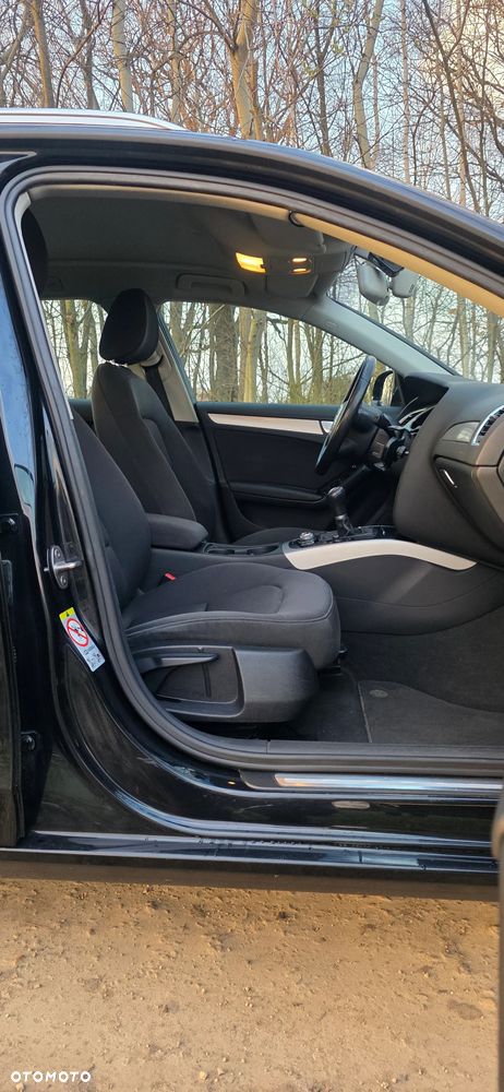 Audi A4 Avant 2.0 TDI - 26