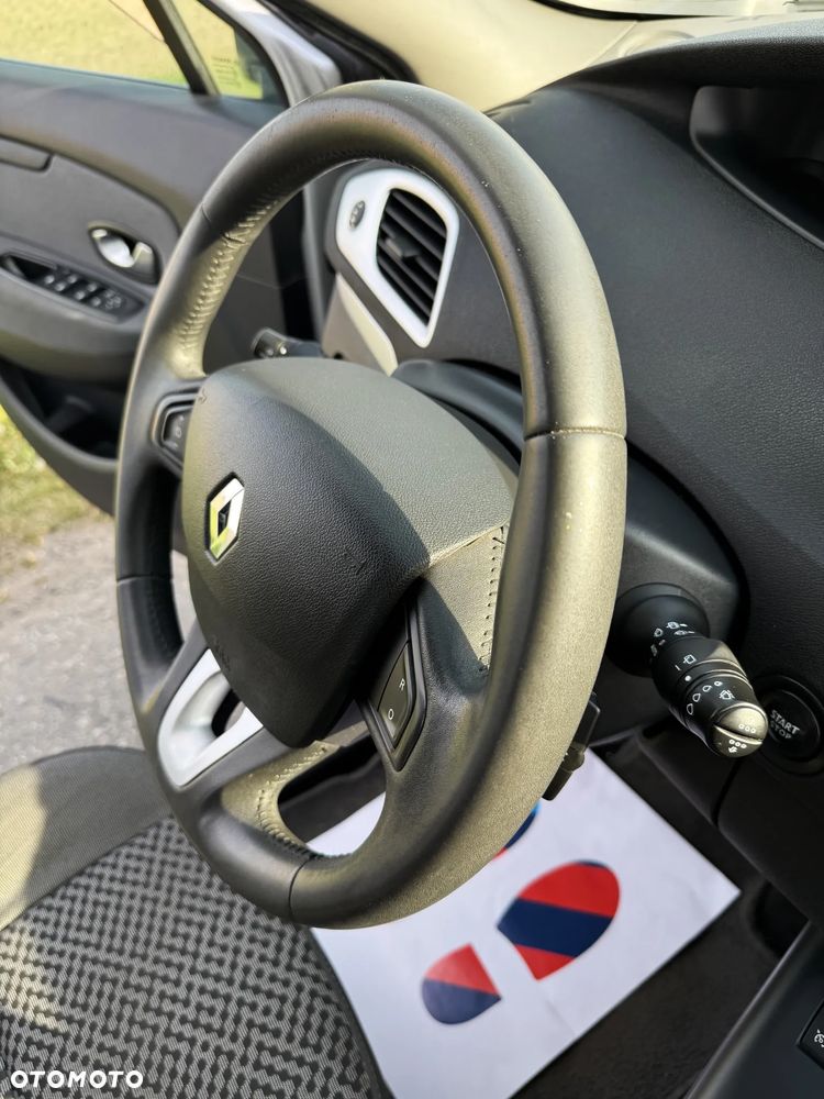 Renault Scenic 1.5dCi TomTom Edition - 24