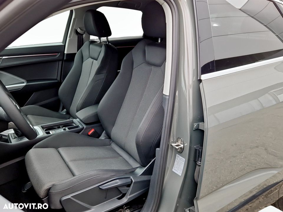 Audi Q3 35 TFSI S tronic - 12