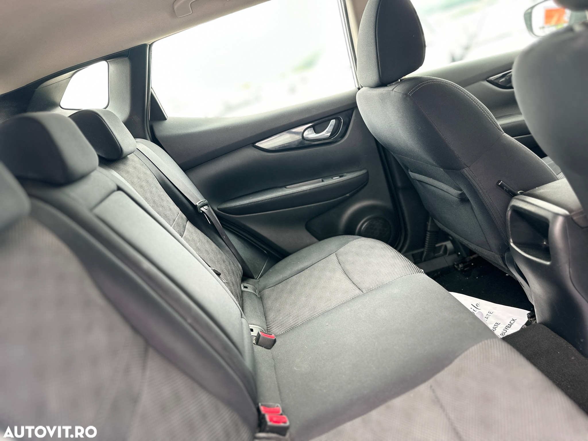 Nissan Qashqai 1.2 DIG-T N-Vision - 7