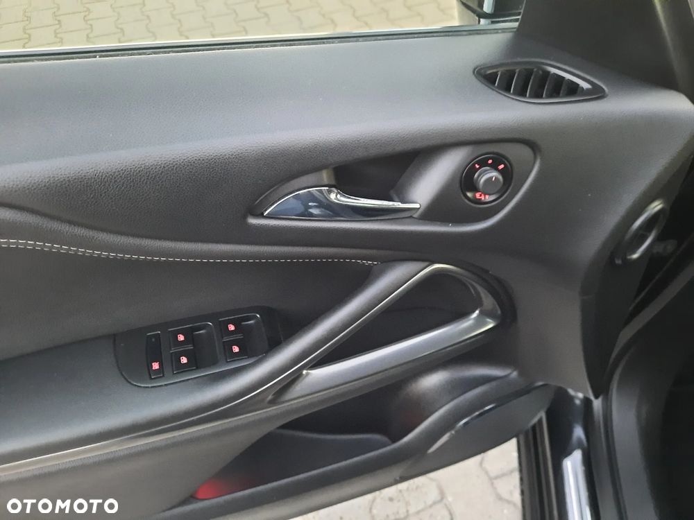 Opel Zafira Tourer 2.0 CDTI Sport - 22
