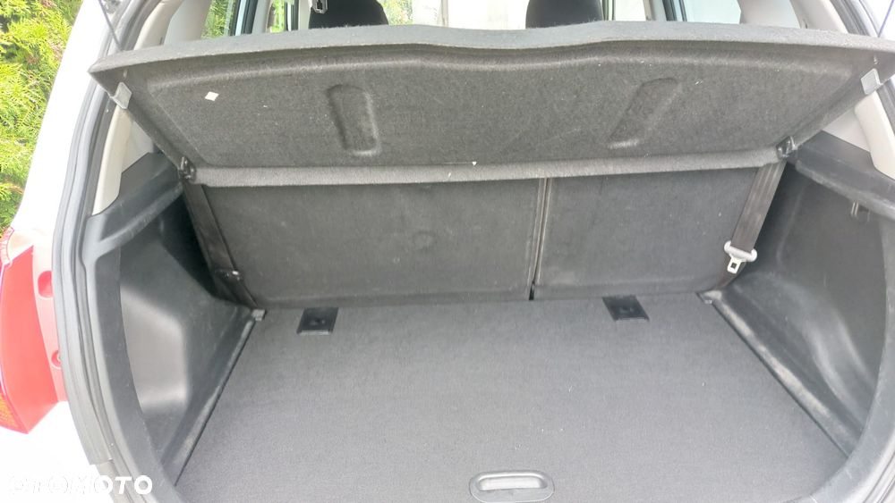 Kia Venga 1.4 L - 8