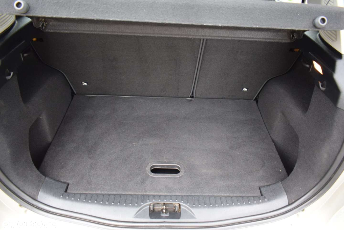 Ford B-MAX - 12