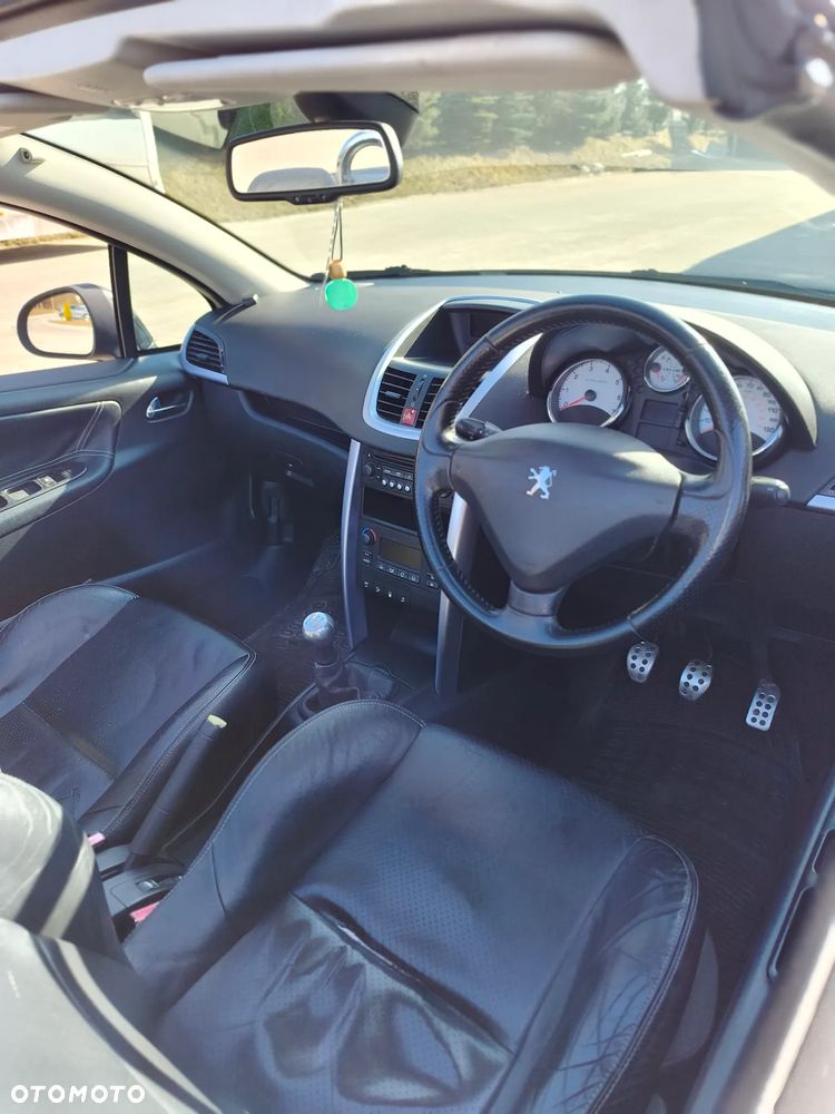 Peugeot 207 CC 120 VTi Sport - 11