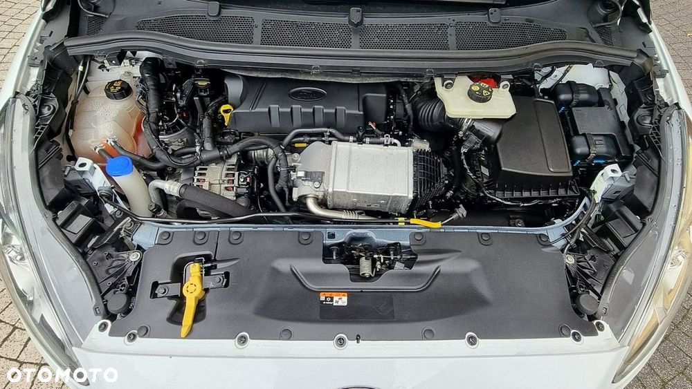 Ford S-Max - 11
