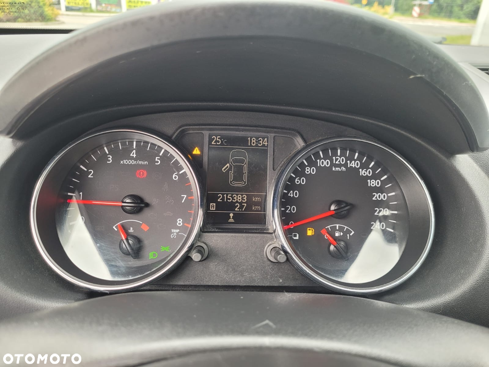 Nissan Qashqai - 12