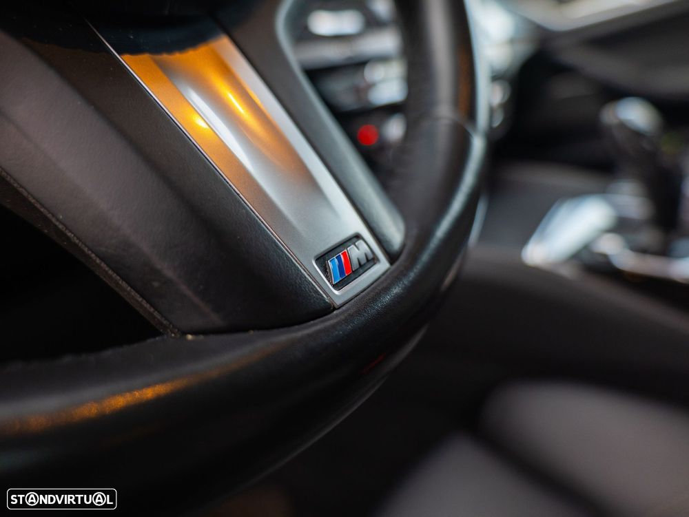 BMW 520 d Pack Desportivo M Auto - 18