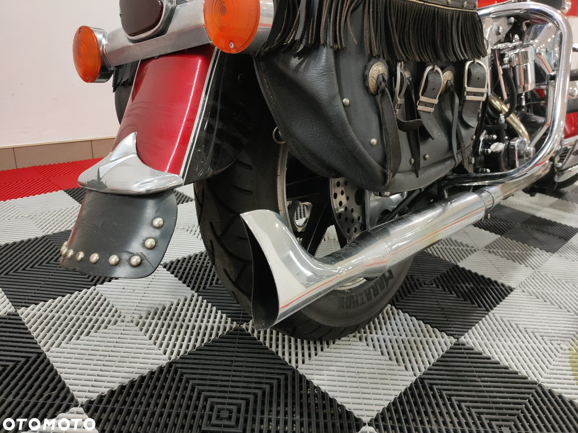 Harley-Davidson FLH Shovelhead - 28