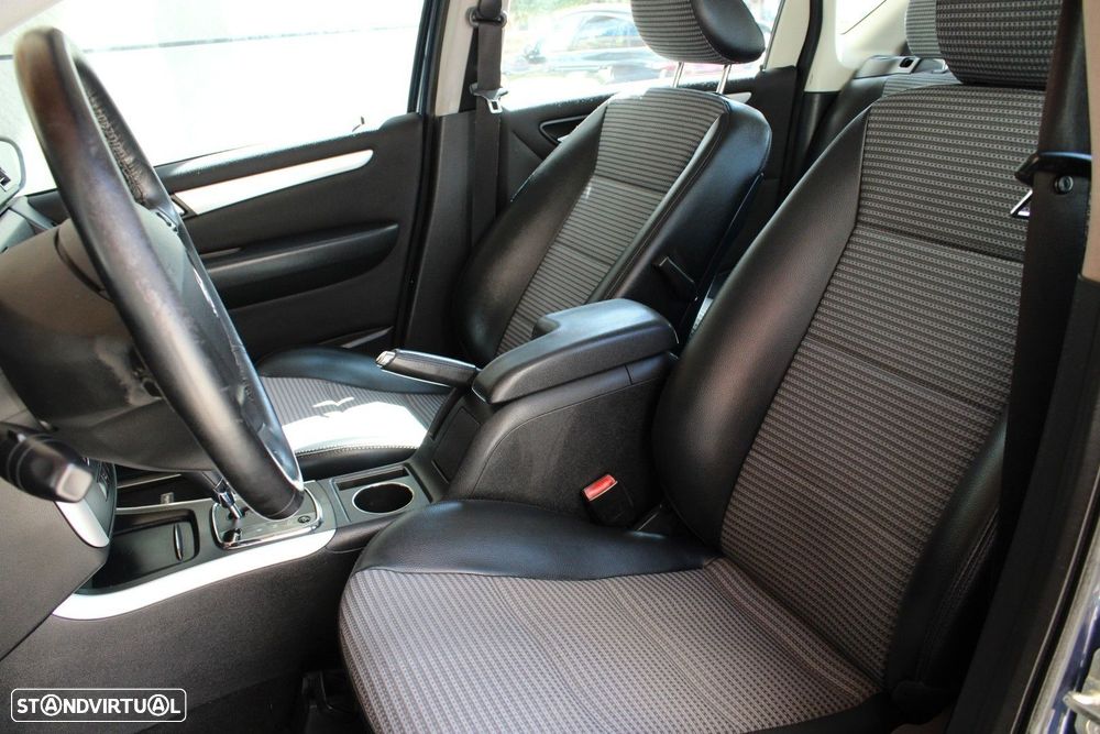 Mercedes-Benz A 150 Avantgarde Automatic - 30