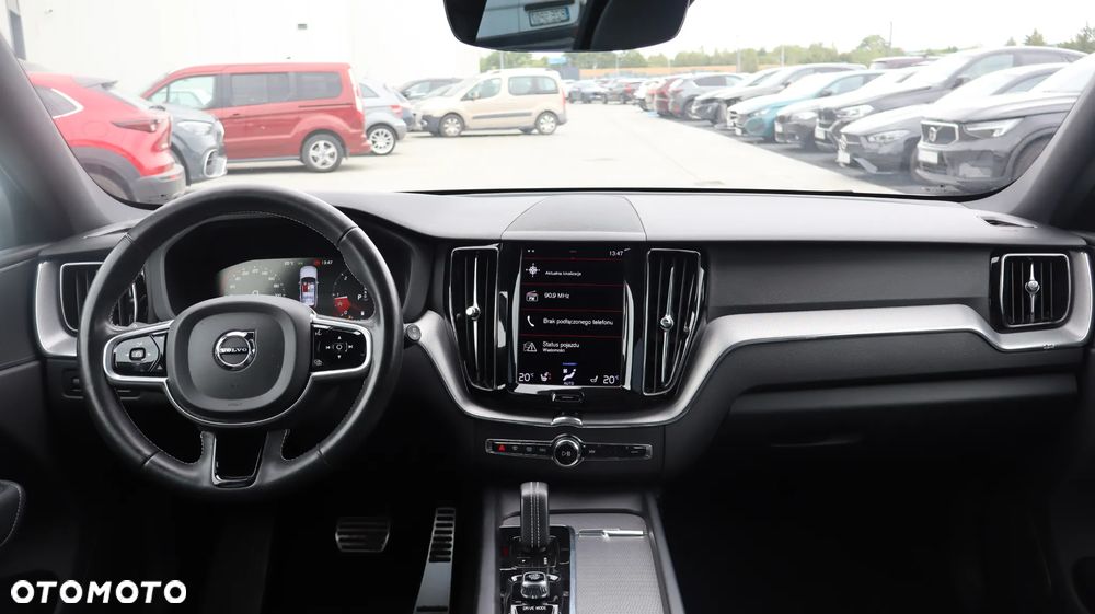 Volvo XC 60 B4 D AWD R-Design - 10