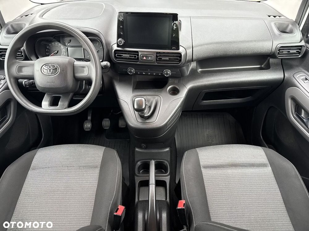 Toyota Proace City Verso 1.5 D-4D Business - 3