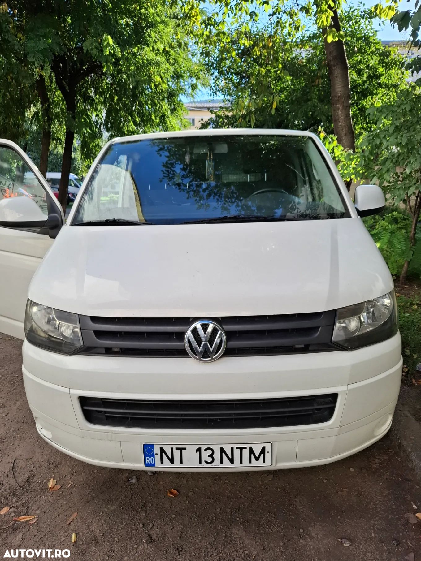 Volkswagen T5 - 1