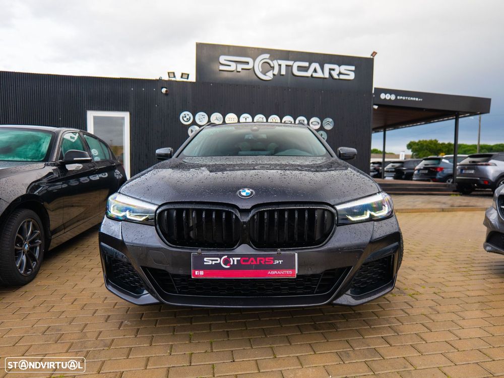 BMW 520 d Pack Desportivo M Auto - 2